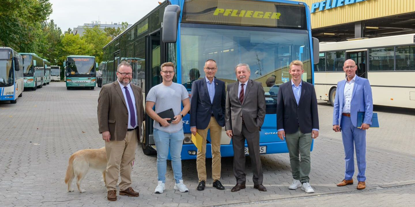 Pflieger-3270351935950_3130832005979797669_n