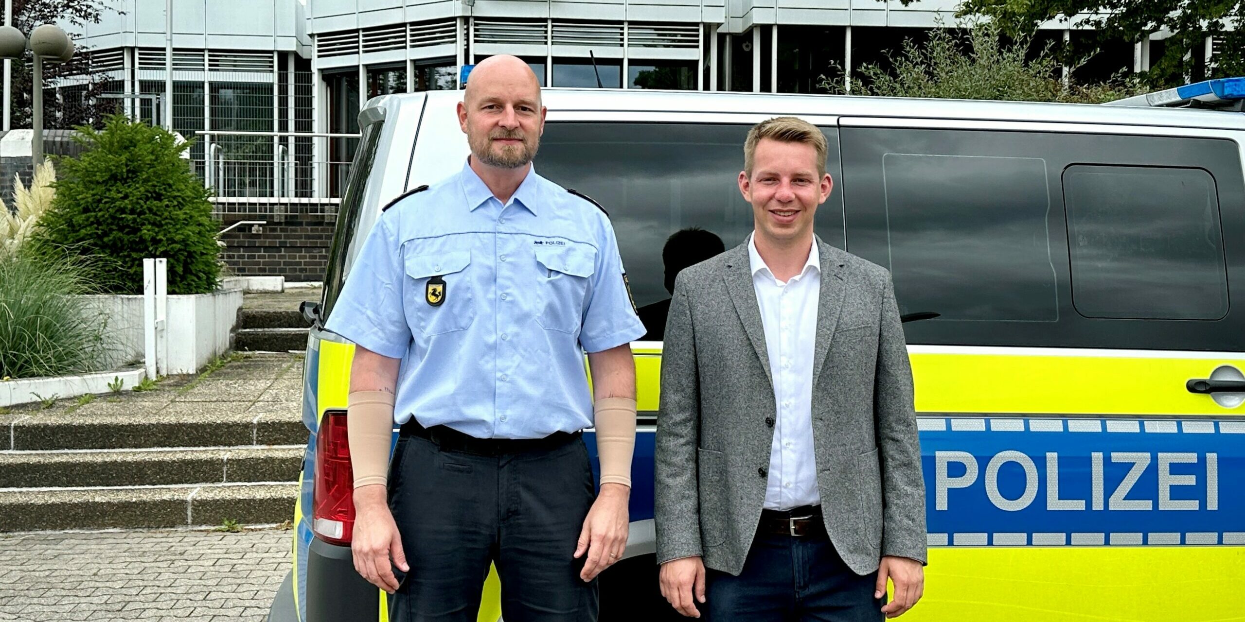 23 08 09 Ulf Dieter Polizeirevier 4