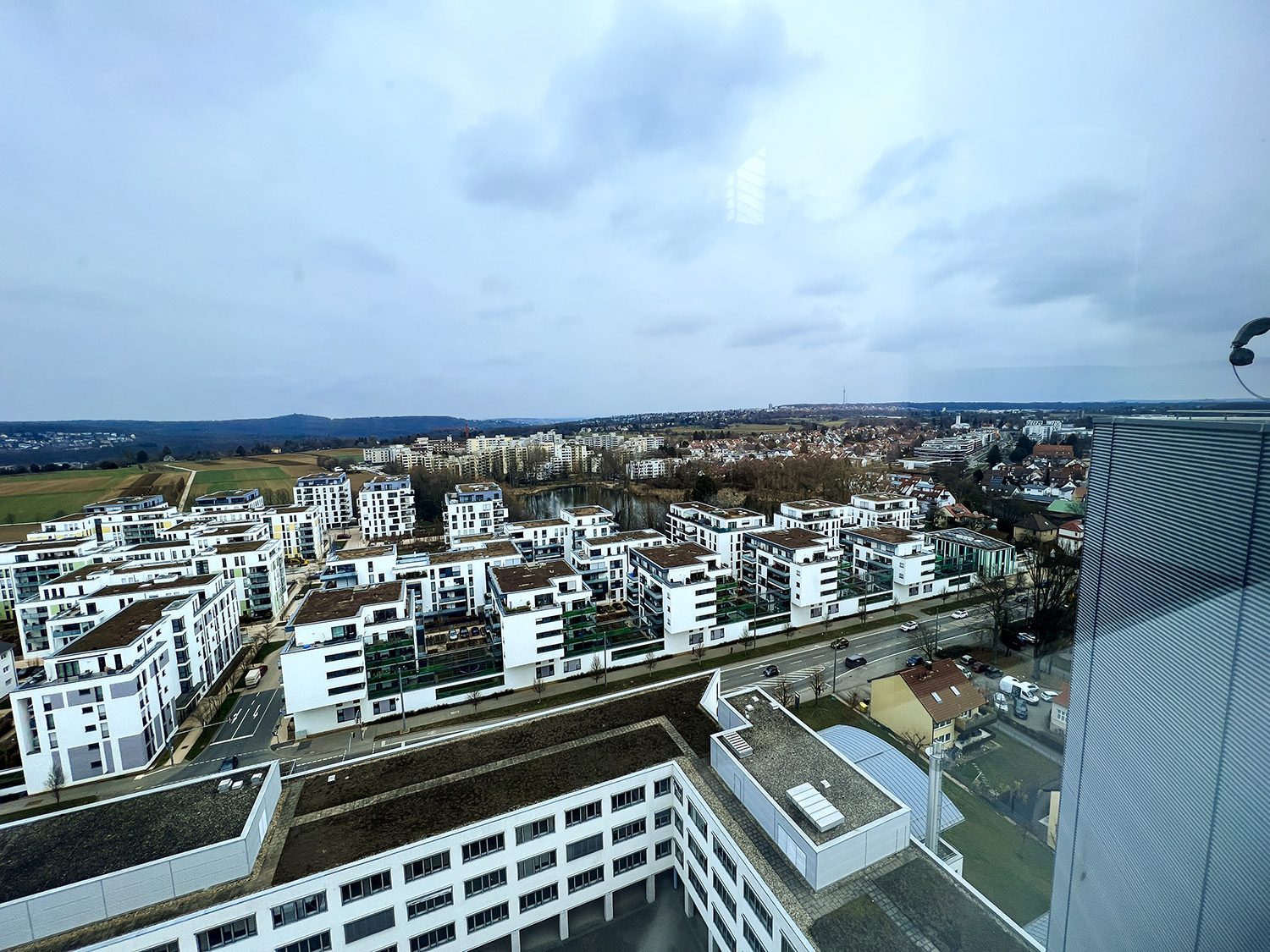 Viel zu lange Wartezeit! Grunderwerbsteuer in Stuttgart schneller bearbeiten