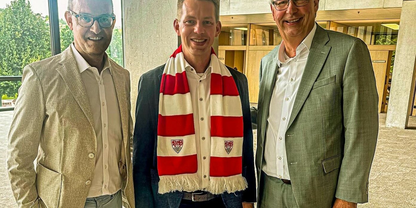 VfB-1go-69386_18076657094495040_1243047333577899617_n