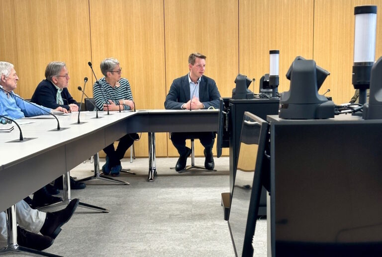 Blick hinter die Kulissen – Besuchergruppe aus meinem Wahlkreis im Landtag