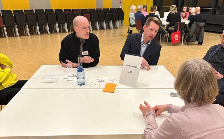 Podiumsdiskussion der Bürgerstiftung Stuttgart in Vaihingen